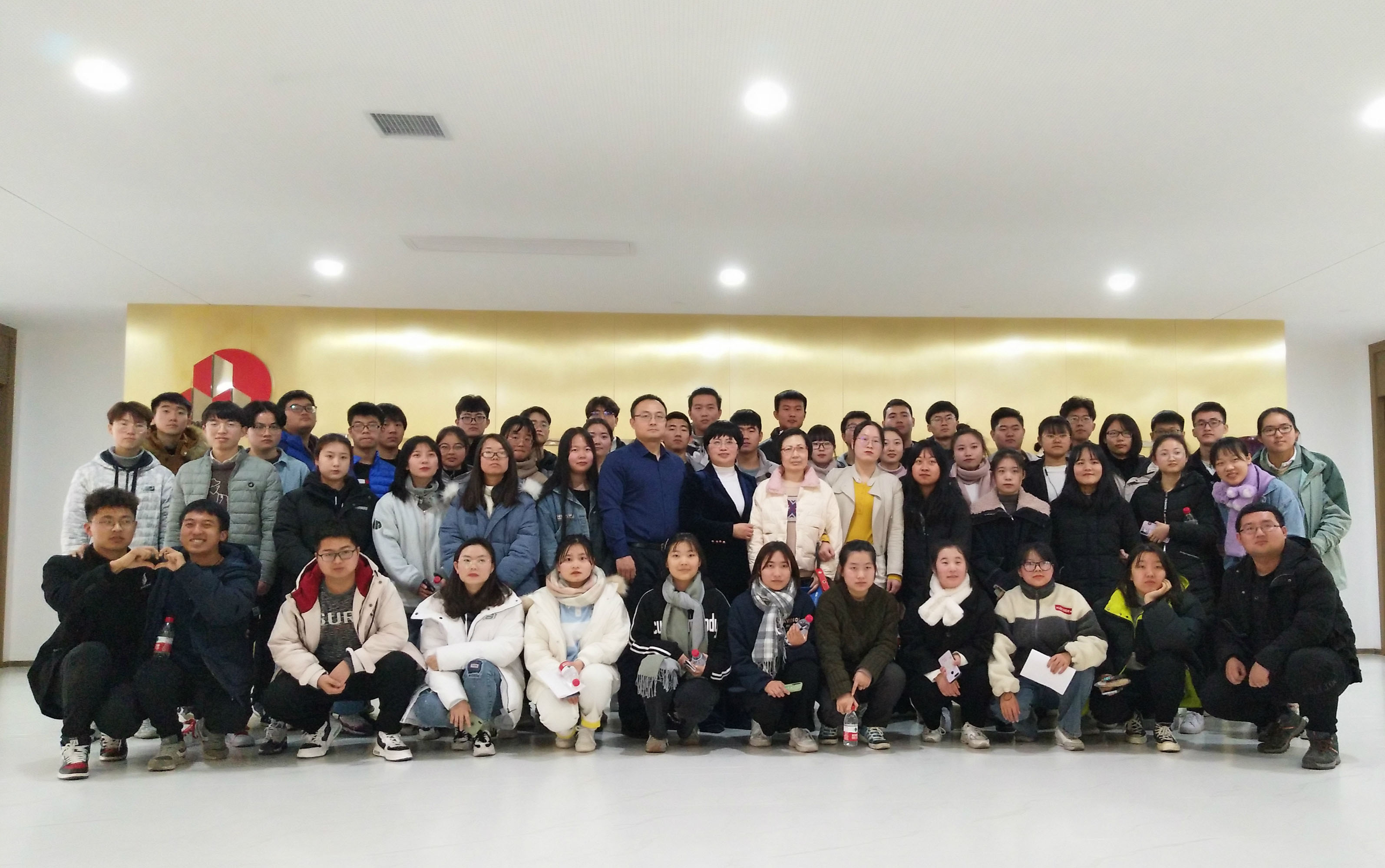 校企合作|西安思源学院师生到我ly体育·在线（中国）官方网站交流学习